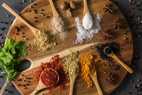 Welke traditionele kruiden uit de Balkan moet ik proberen?